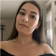 Insegnante per aiuto compiti lingue straniere e italiano